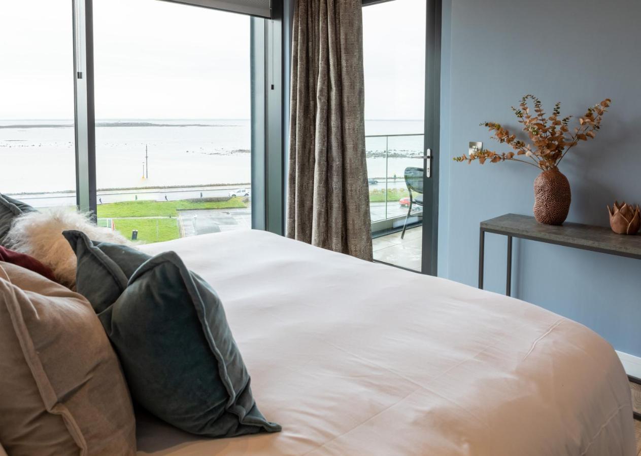 Shoreline Apartments Galway Exteriör bild