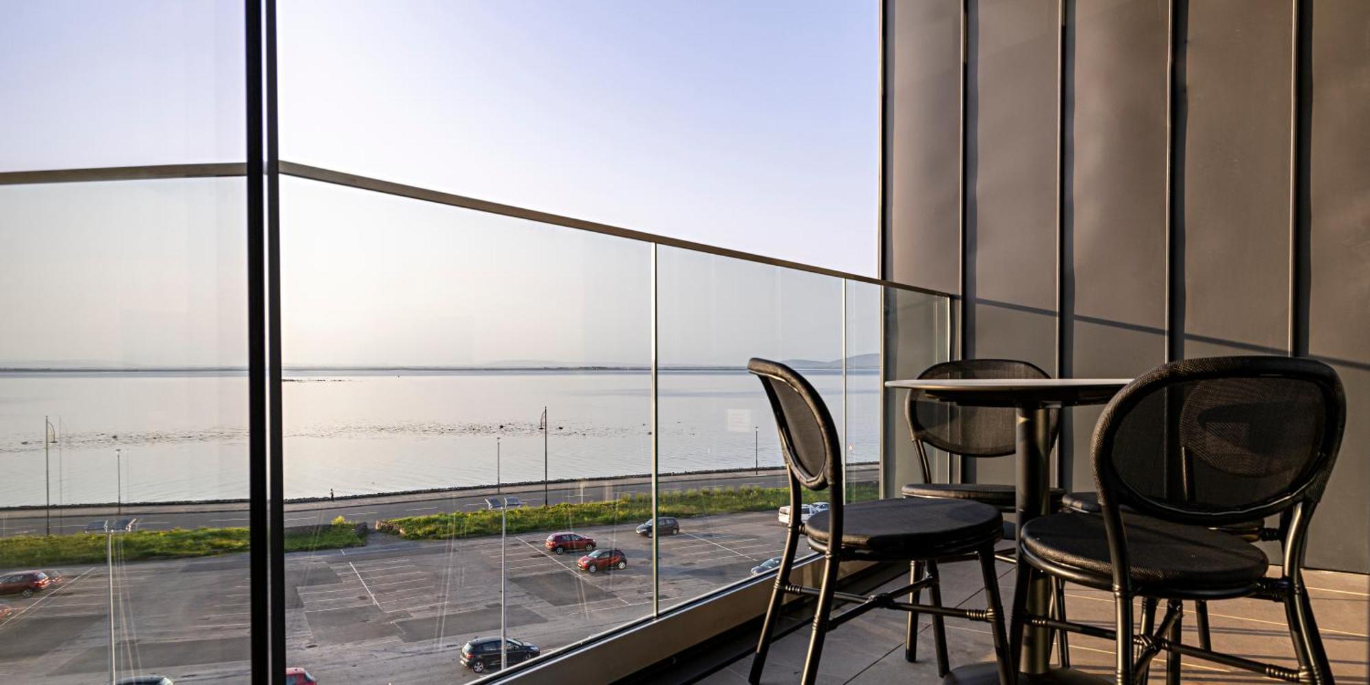Shoreline Apartments Galway Exteriör bild
